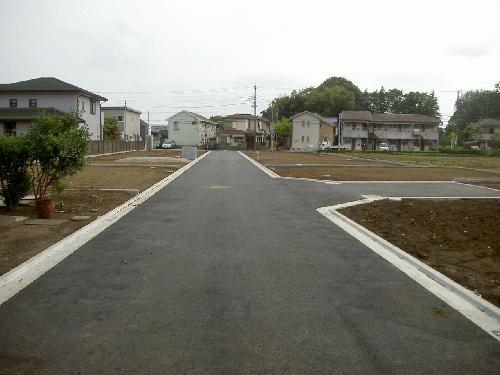 新規道路の舗装
