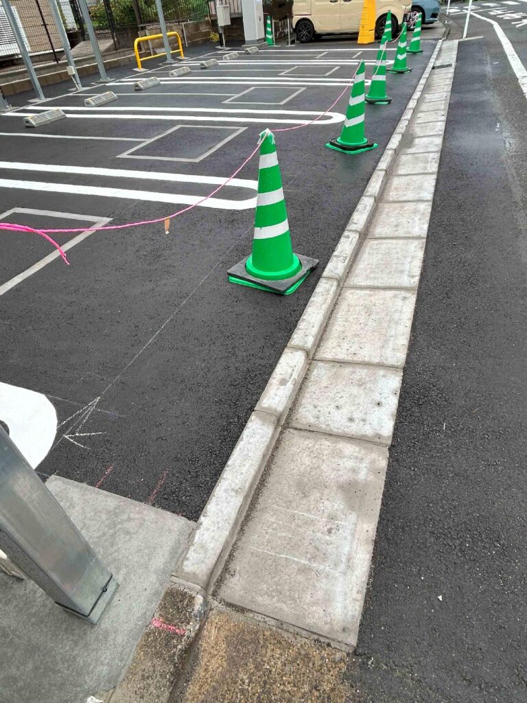 L型側溝切下げ工事の施工後
